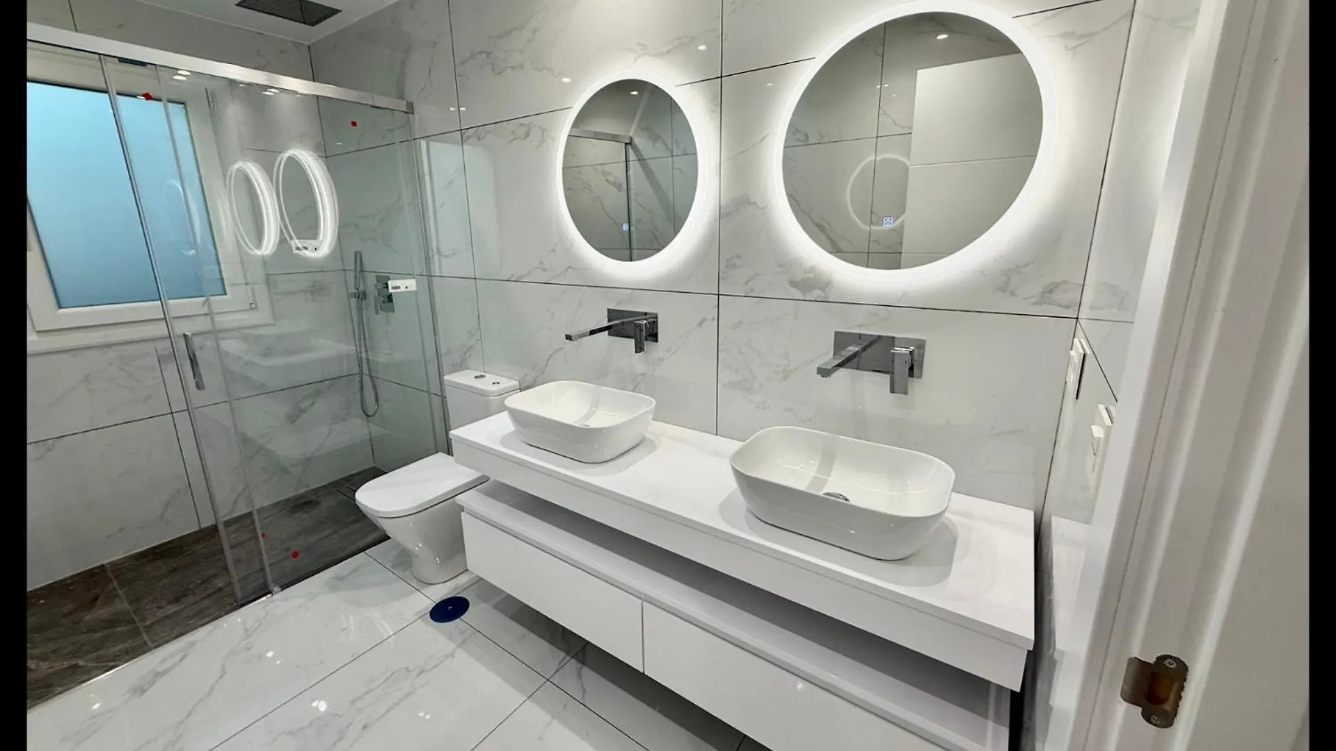 Apartment Mi Capricho A12 - Luxury Beachfront Apartment- Costa Del Sol Sitio de Calahonda